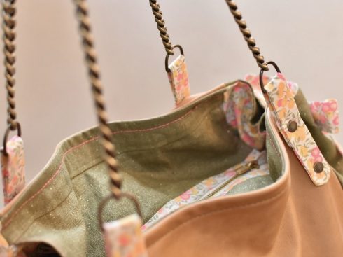 8729013F-FE50-4F1C-8AE6-29CCEA2C2F1F